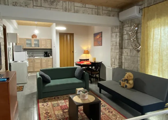 D&m Living * Patras